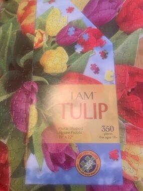 Puzzle by Madd Cap. 350ct. I Am Tulip